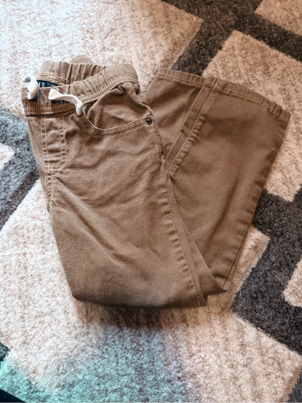 Boys 5 Gap Bay Denim Slim Khakis Elastic Waistband with Drawstrings on Waistband